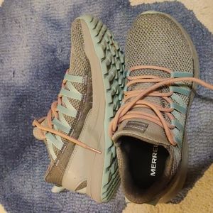 Merrell Bravada Edge Walking Shoes